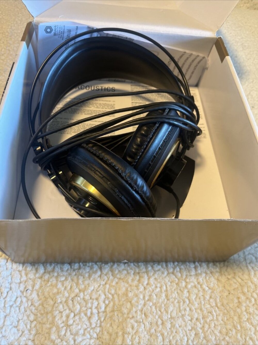 AKG K 240  Stereo Studio Headphones - Picture 2 of 9